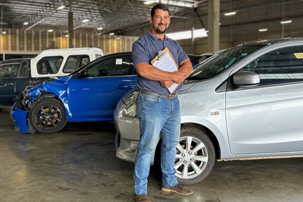 A SYDC salesman is happy to help you sell your non-running car for the best price.