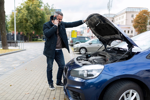 Man calls for help with his non-running car