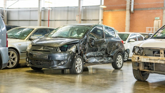 Don't let your damaged car gather dust. Sell it today