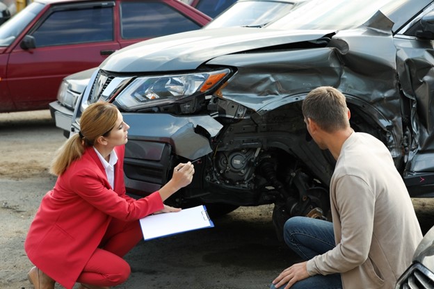 How We Determine The Value Of Your Accident-Damaged Car