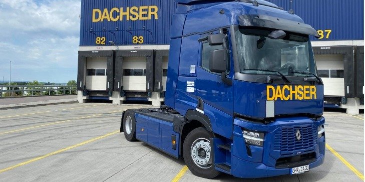 DACHSER wprowadza do eksploatacji 15 elektrycznych ciężarówek od Renault Trucks