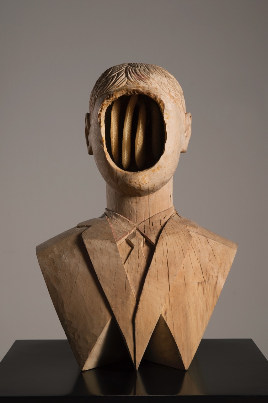 Hulačová Anna, Kult osobnosti, 2016