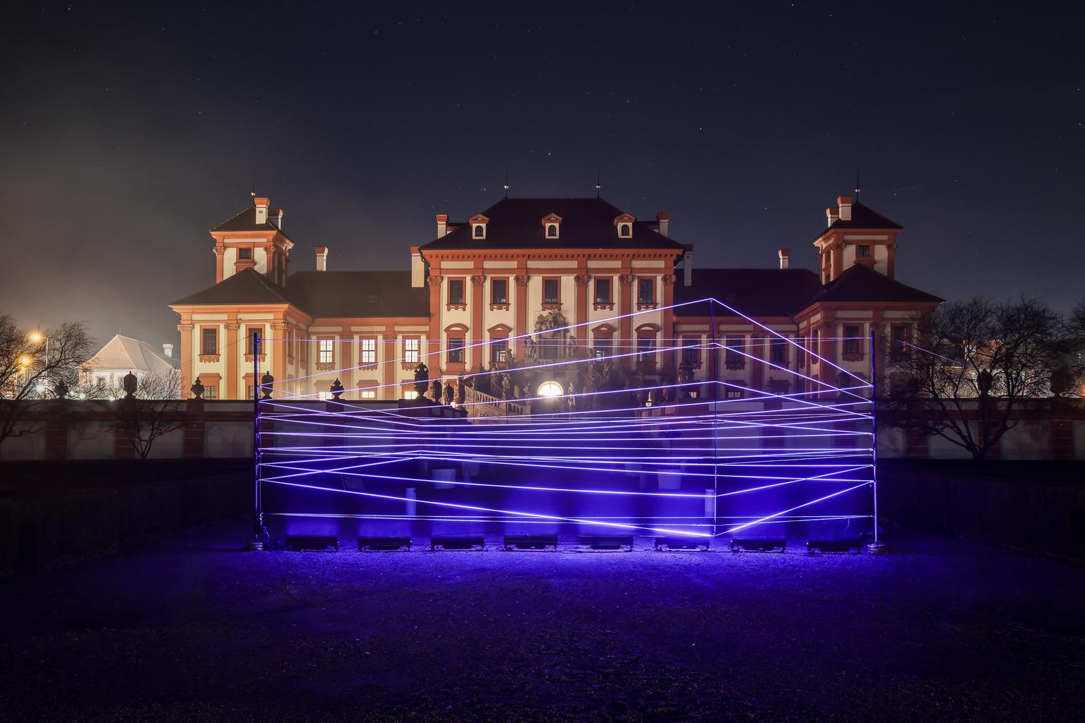 Zámek Troja září sedmi světelnými instalacemi. GHMP a Signal Festival zvou na Sv. Lucii se vstupem zdarma