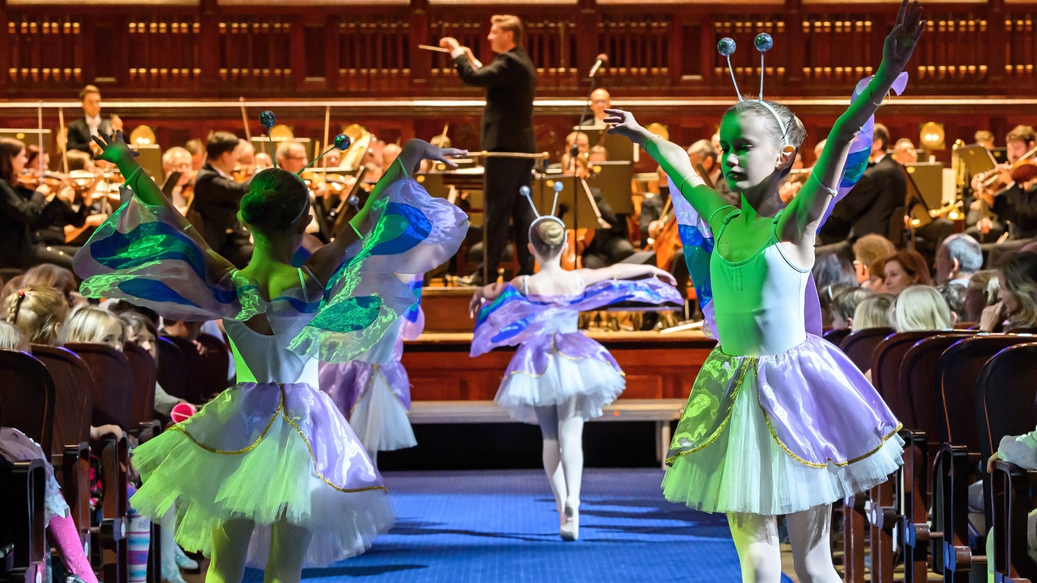 Pražští symfonikové zakončí cyklus rodinných koncertů Orchestr na dotek v přírodě