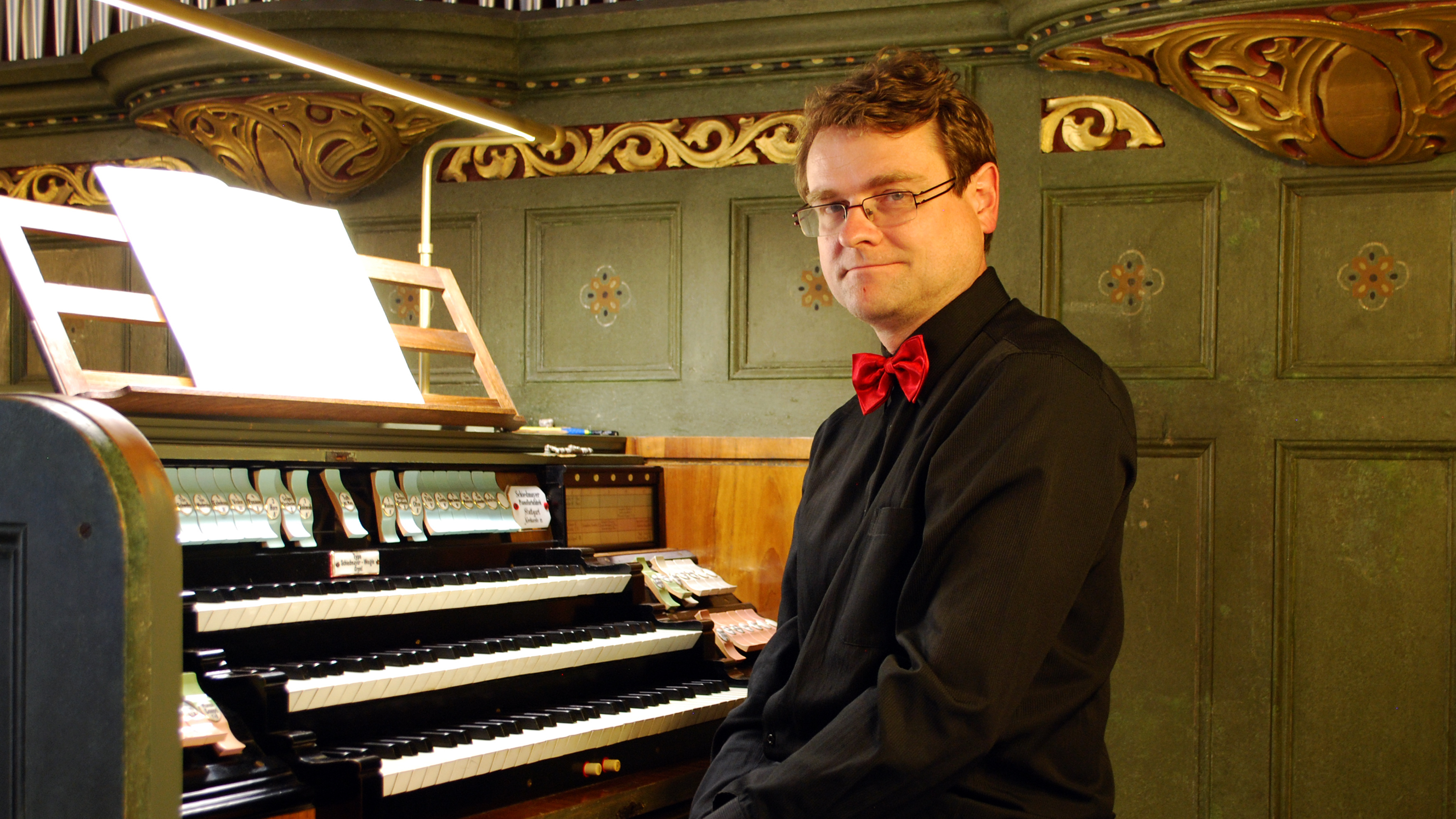 Varhaník Pavel Černý rozezní v Obecním domě královský nástroj vánočním programem