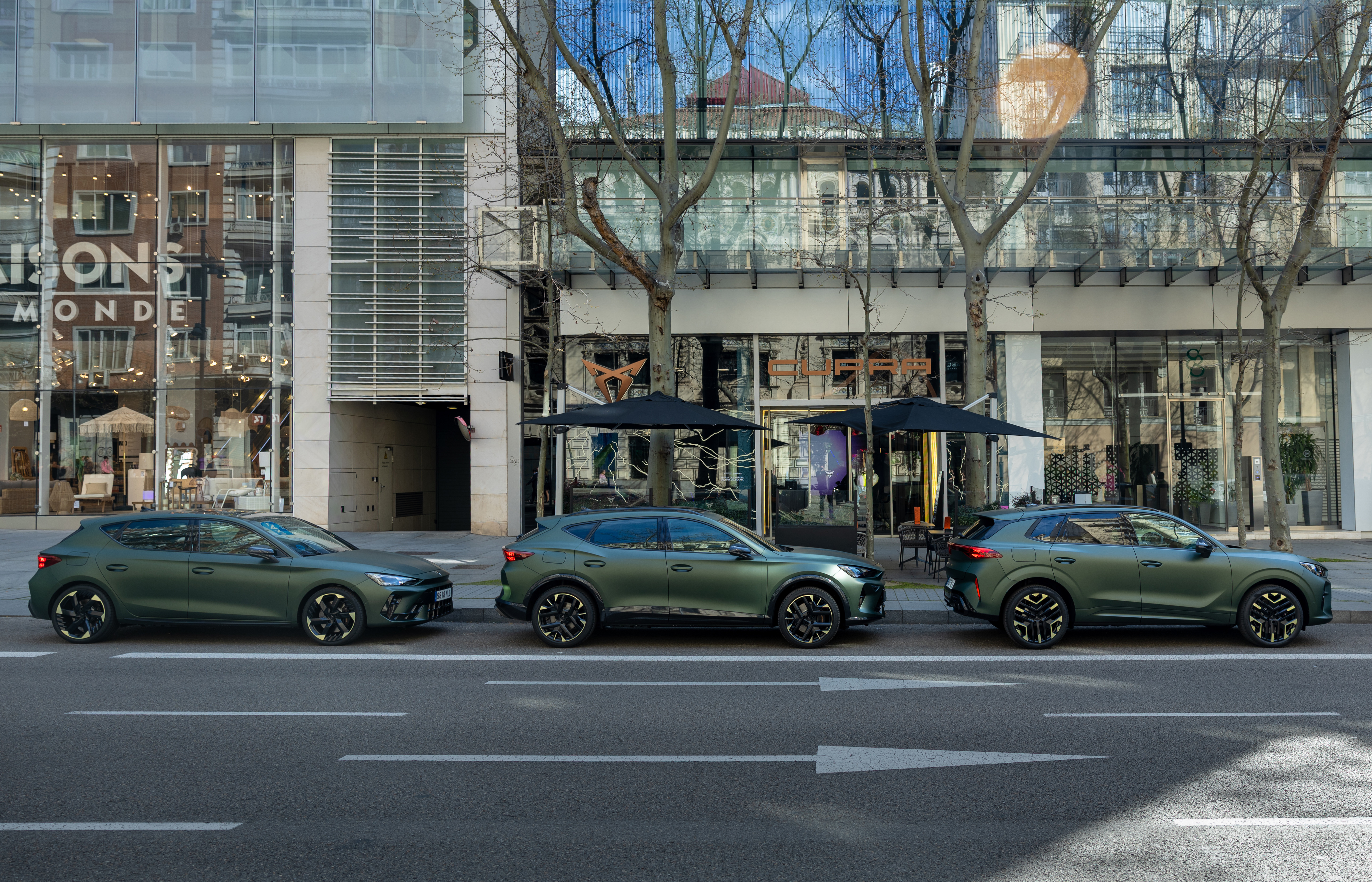 Co drugi Polak jest dumny, kiedy ktoś patrzy. CUPRA sprawdza, jak emocjonalnie podchodzimy do samochodów