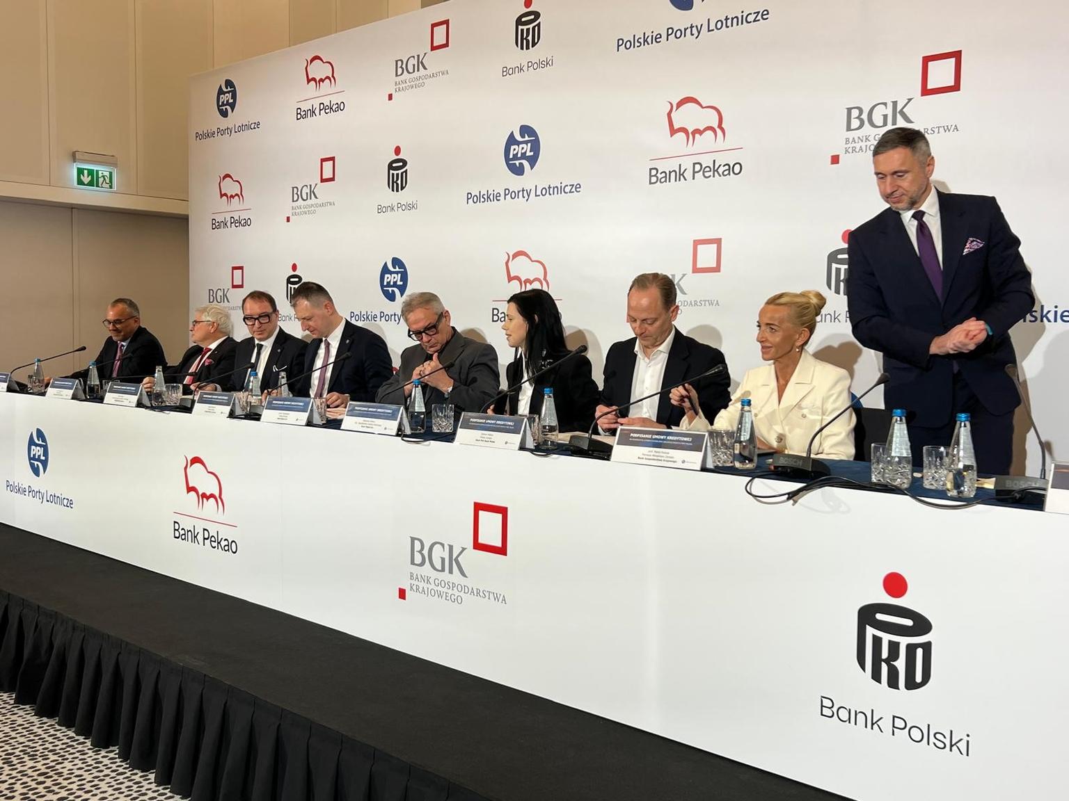 Kluczowy krok w rozwoju infrastruktury lotniczej w Polsce. Umowa kredytowa z PPL na finansowanie strategicznych projektów