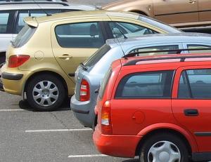 Rozšířené parkování u přehrady od května do konce září