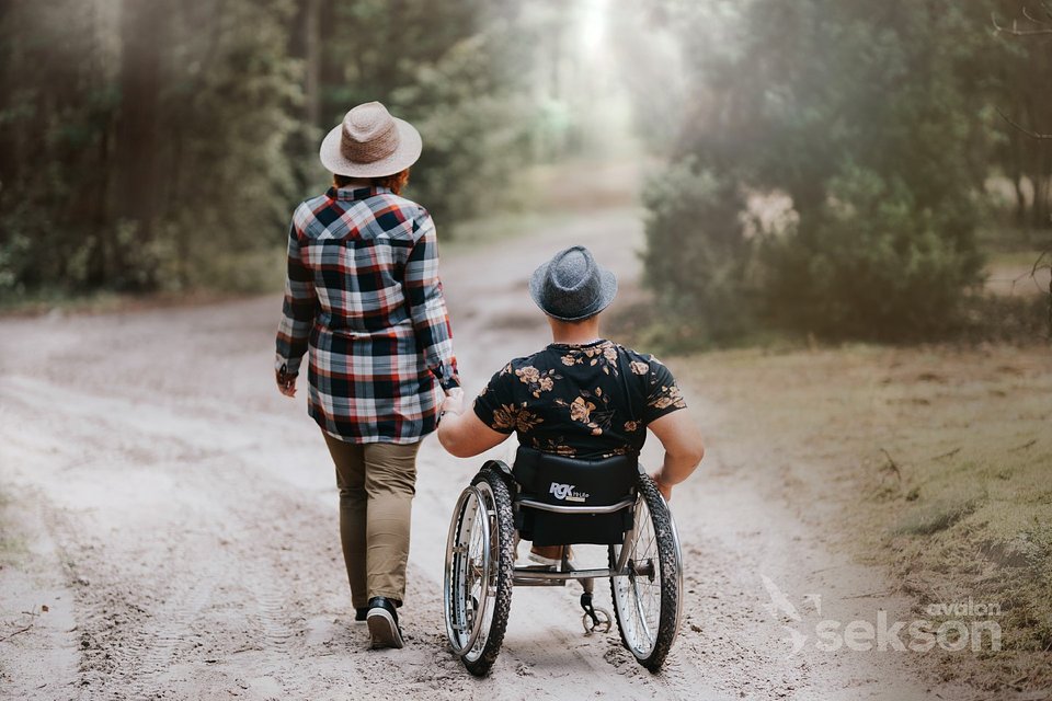 Magda i Artur podczas sesji realizowanej w ramach inicjatywy Pełnosprawni w miłości