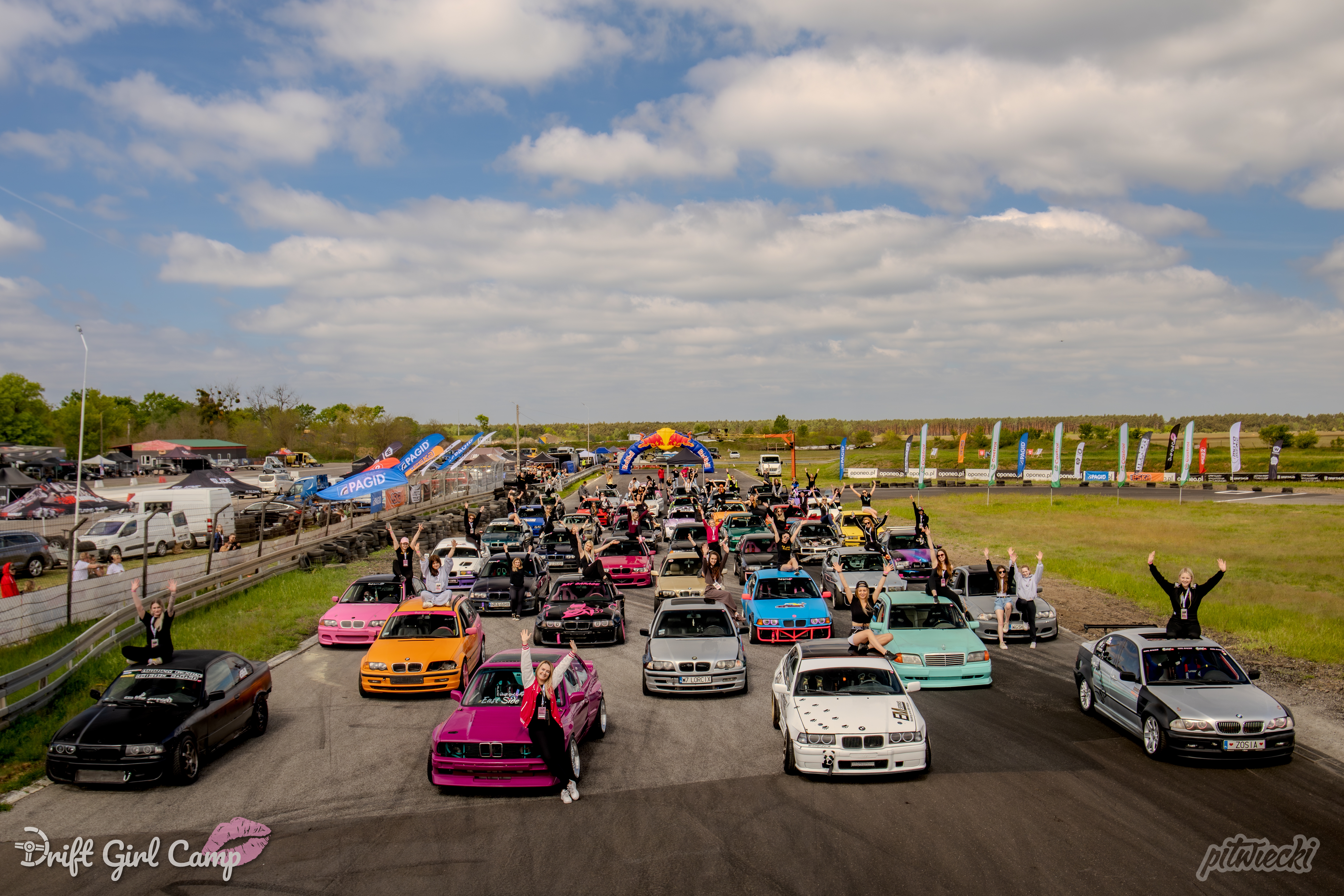Sztuka hamowania w kobiecym wydaniu. Pagid partnerem trzeciej edycji Drift Girl Camp