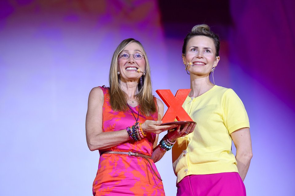 Na zdjęciu: Beata Pawlikowska i Magdalena Kumorek