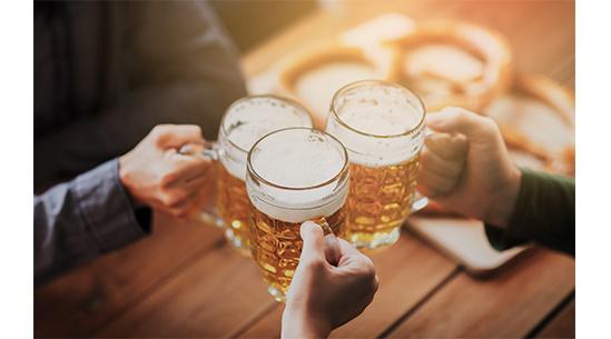 Data Rohlíku: Češi pořád sázejí na ležák, ale nejrychleji roste nealko pivo
