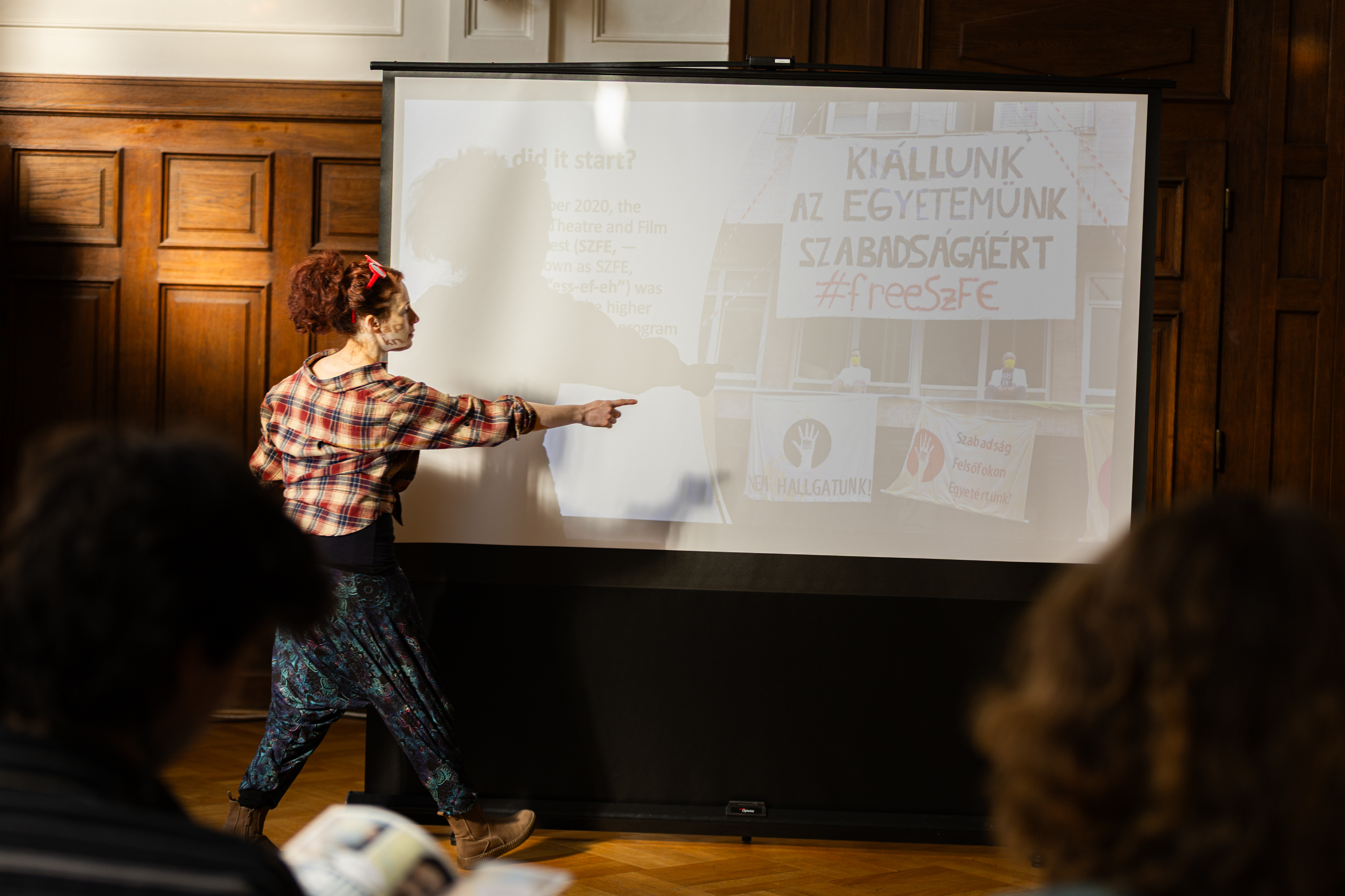 Stay or Leave? A Workshop on Democracy as Something That Must Be Practiced