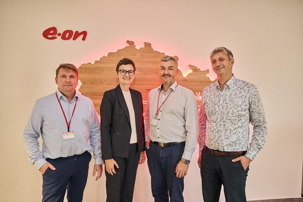 E.ON posiluje svou pozici na trhu s fotovoltaikami. Majetkově vstoupil do společnosti Hora Energy