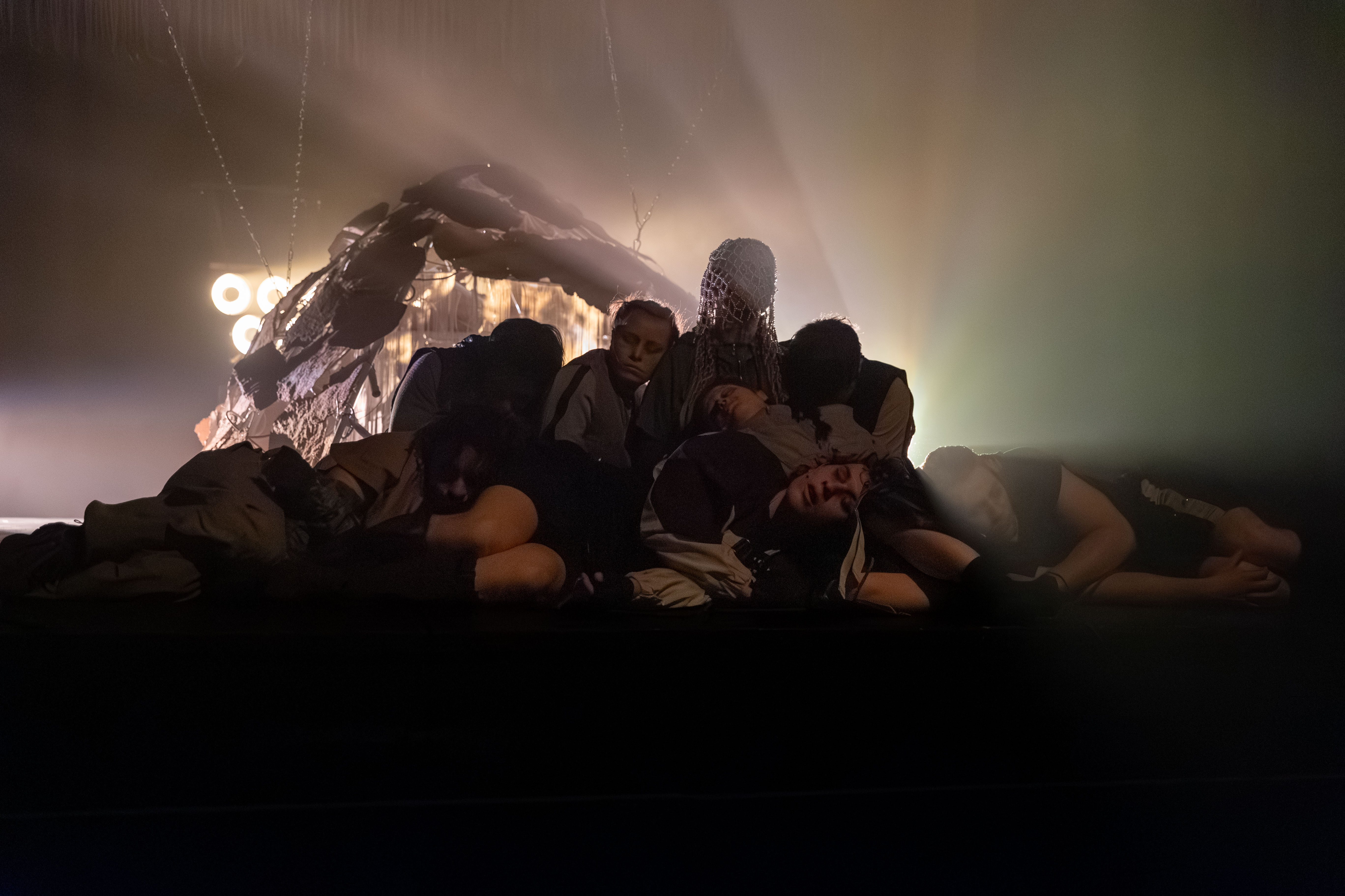 ec dysis crisis, mami: Když se krize stane normou a vy nevíte, kam se dívat dřív