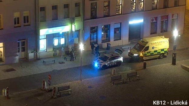 Strážníci měli napilno: rychlá jízda, zmatený muž i silně opilí lidé