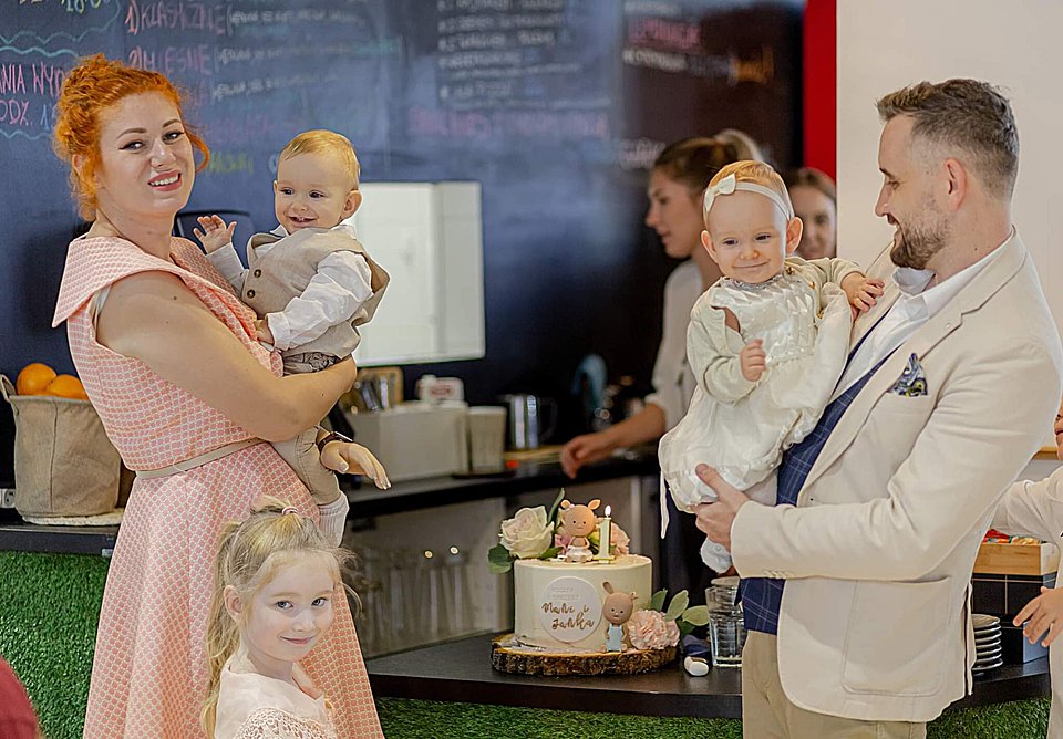 Aleksandra Szkólska z mężem i dziećmi. Archiwum prywatne.