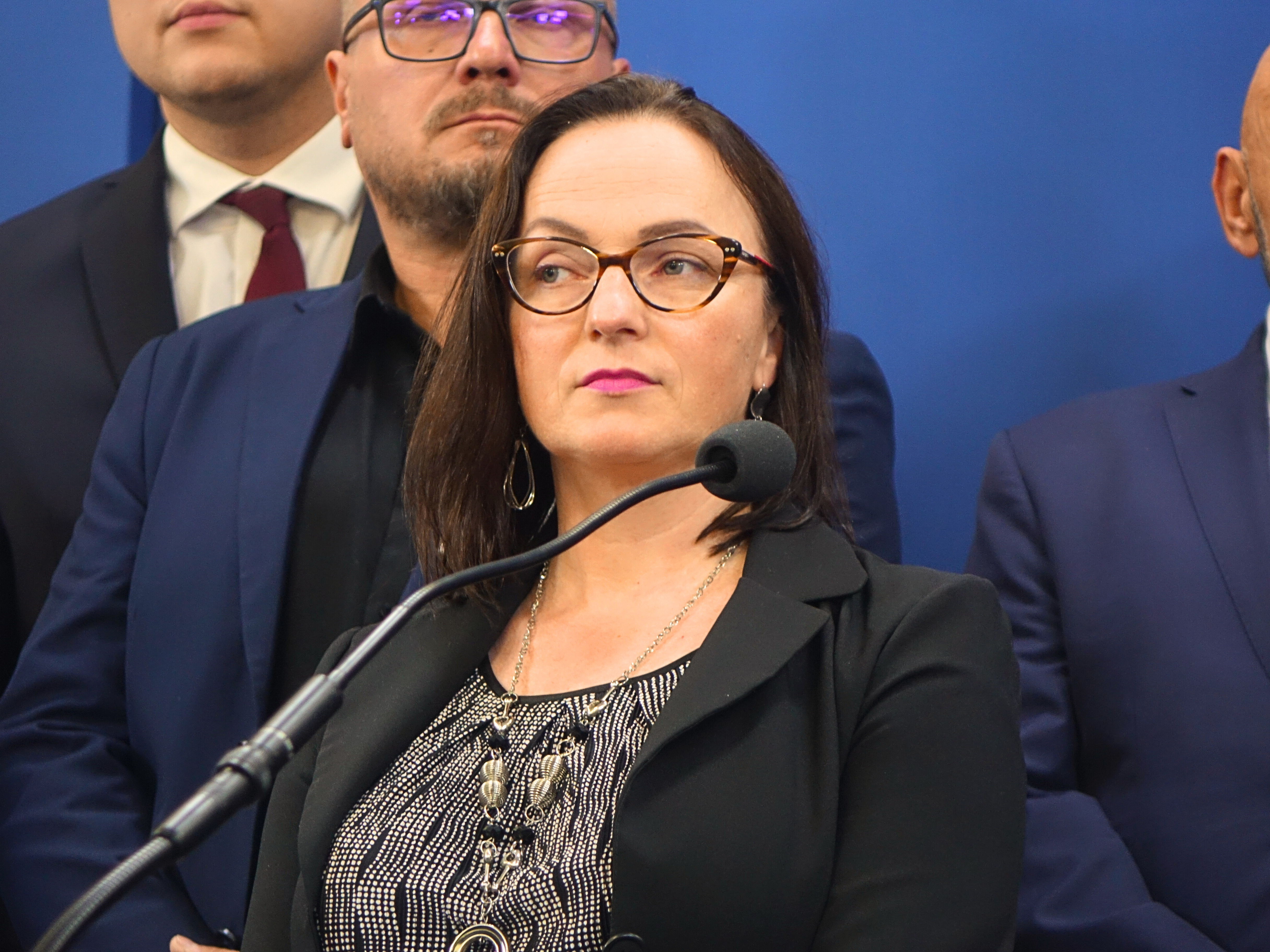 Magdalena Madzia - członkini Rady Krajowej Razem, oraz Stowarzyszenia Ajentów i Franczyzobiorców podczas konferencji w Sejmie fot. Mateusz Merta z Razem