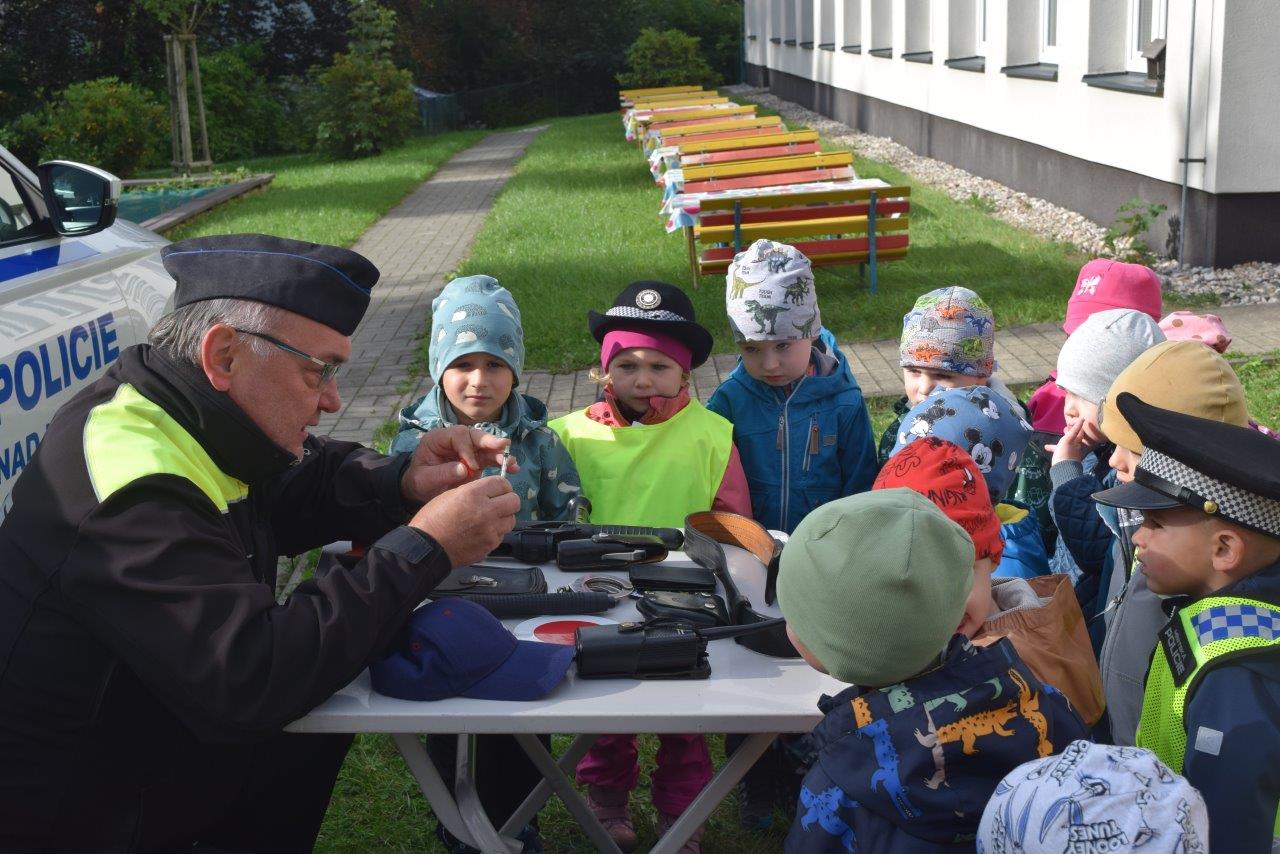 Městská policie pokračuje v prevenci v mateřských školách