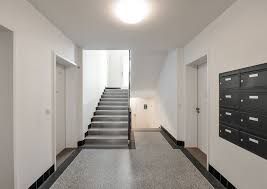 Popletená adresa, tahanice o tarif a kolaps v supermarketu