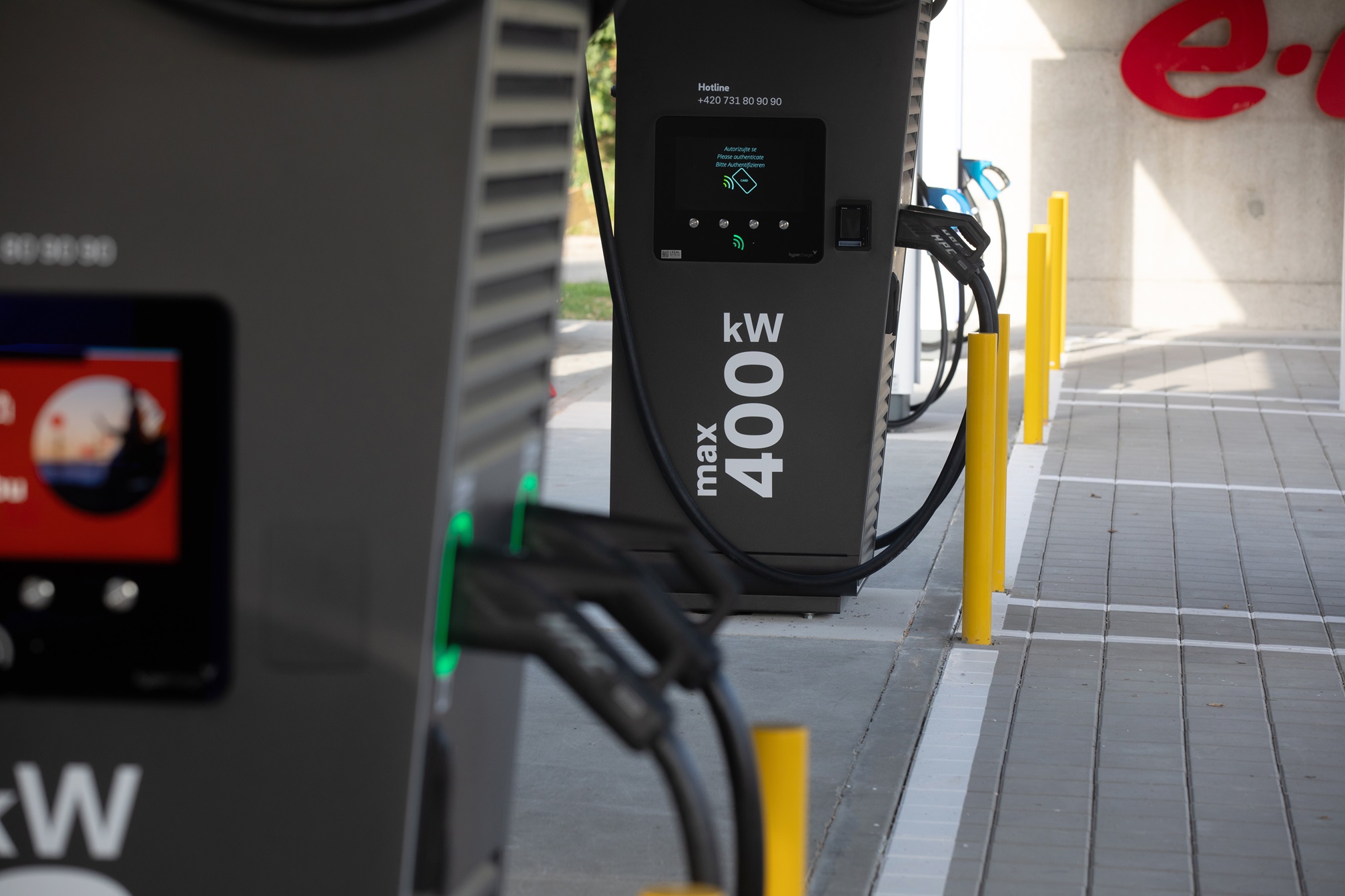 Registrovaní uživatelé E.ON Drive budou nově dobíjet elektromobily na ultrarychlých stanicích