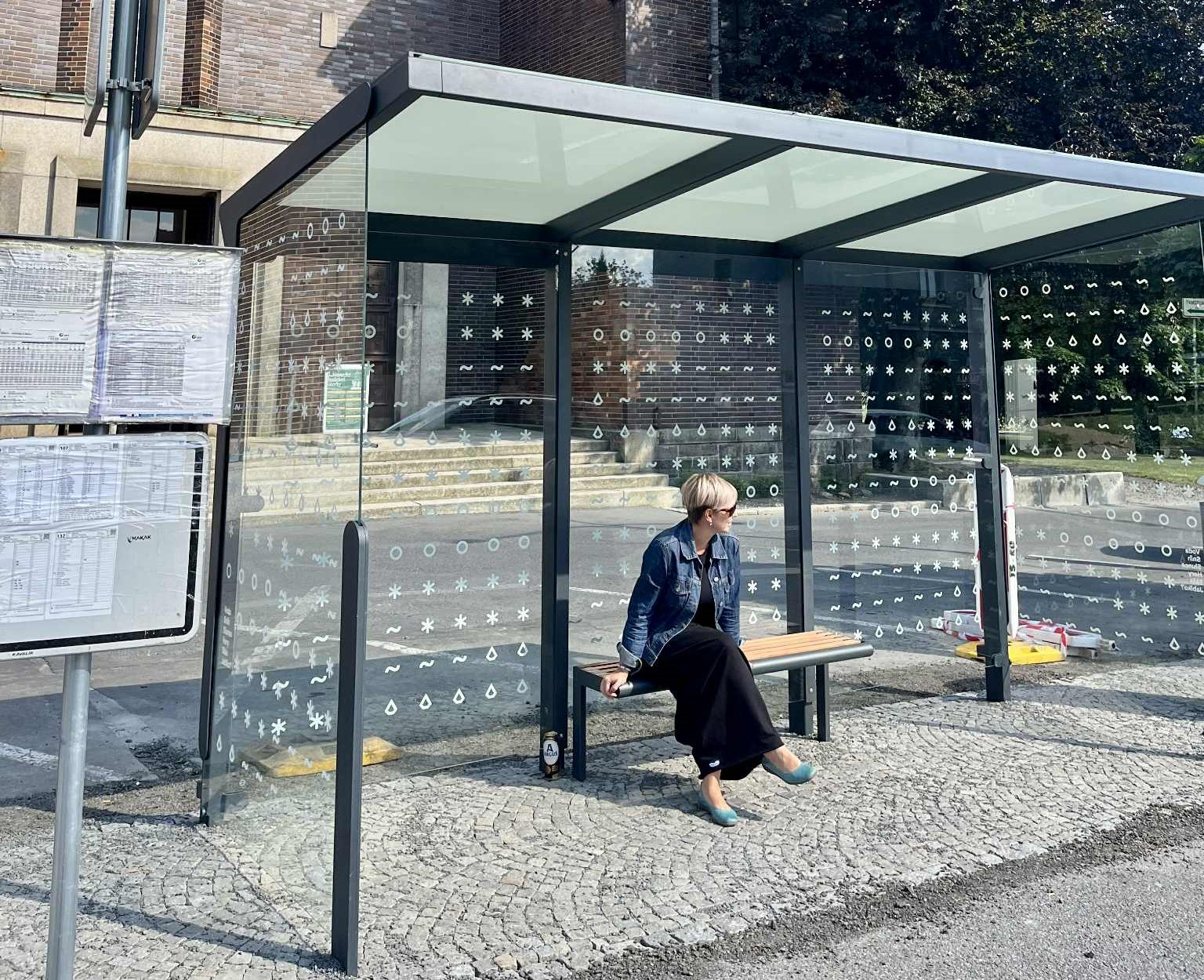 Jablonecká dopravní vymění dalších devět čekáren