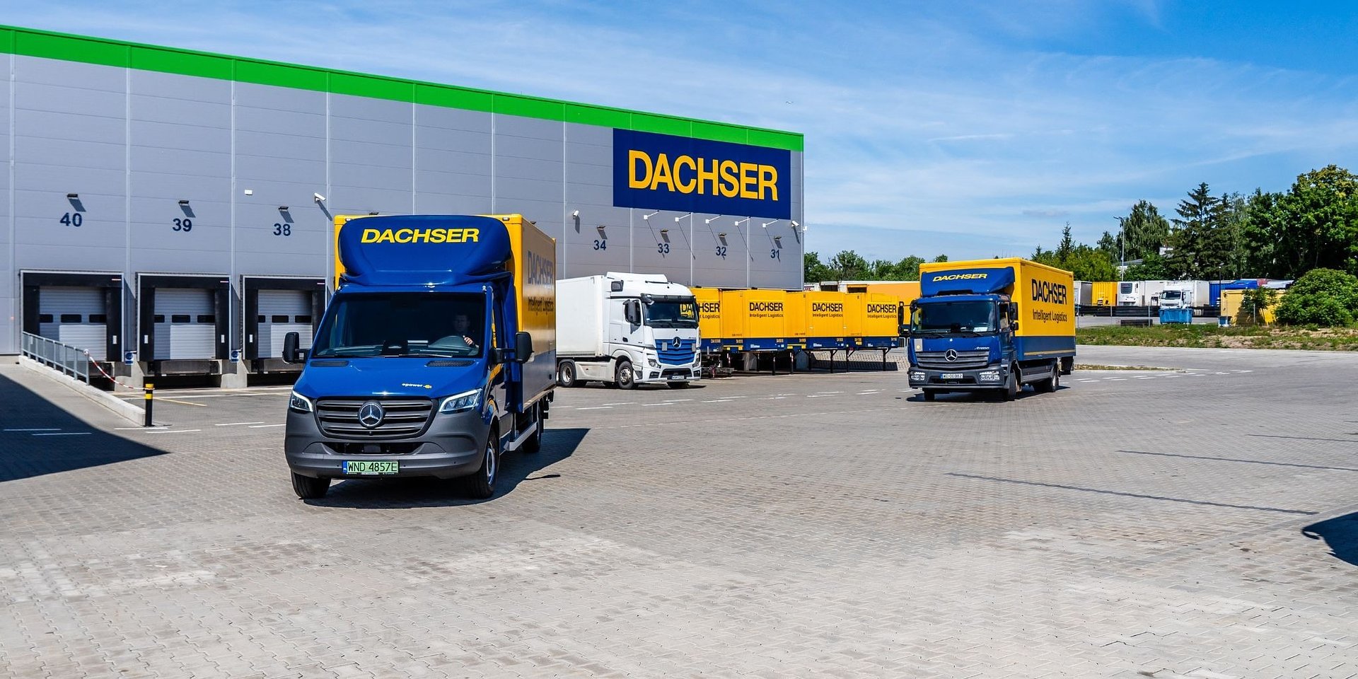 DACHSER elektryfikuje logistykę w Warszawie. Ruszył program zeroemisyjnych dostaw