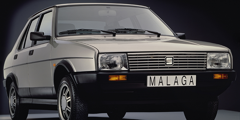 40 lat temu SEAT stworzył historię: Co wyróżniało pionierskiego sedana Málagę?