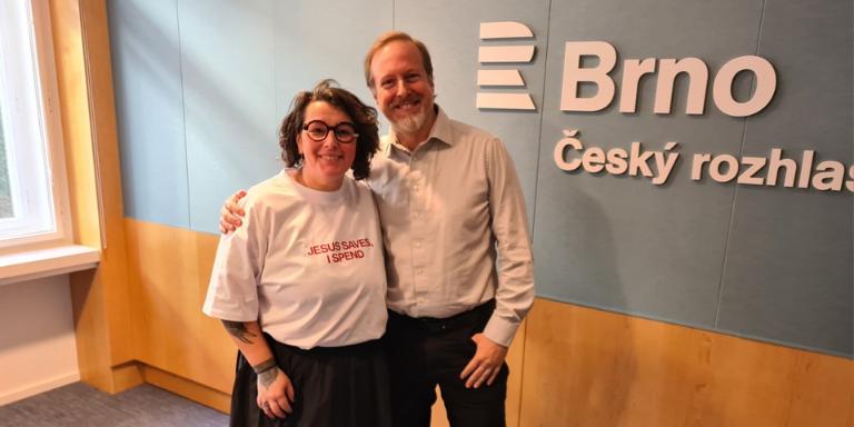 O laserových operacích na vlnách Českého rozhlasu