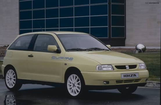 Zaczęło się od Ibizy. 
30 lat temu SEAT Ibiza CUPRA zapoczątkowała historię aut z nazwą CUPRA