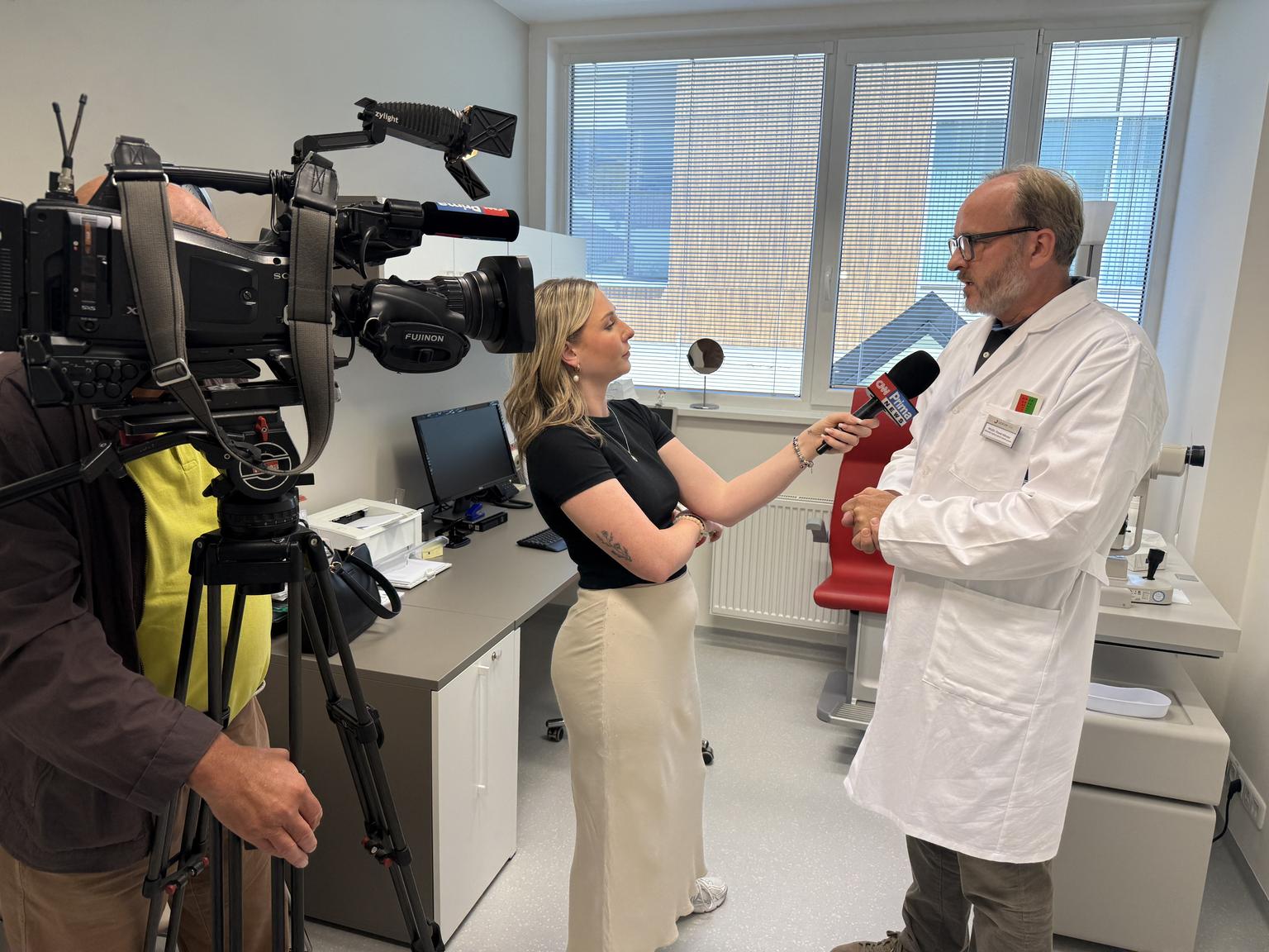 Kosmetické zákroky jako riziko pro oči? Poslechněte si názor lékařského ředitele očních klinik LEXUM
