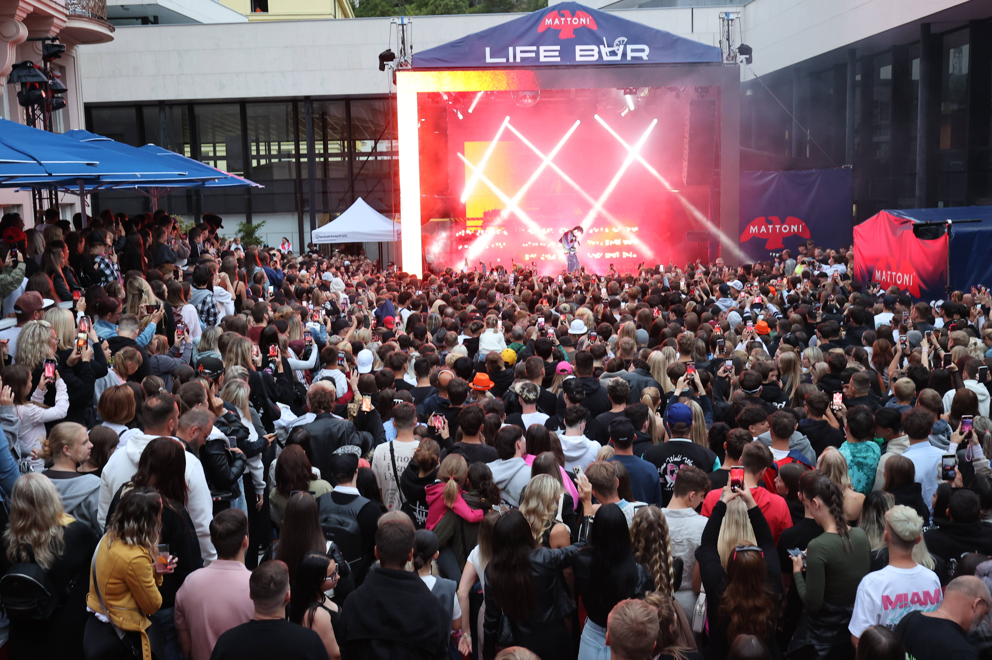 Mattoni Life Bar oživí festival ve Varech hudbou i mladou tvorbou: koncerty zdarma i nová generace na jednom pódiu