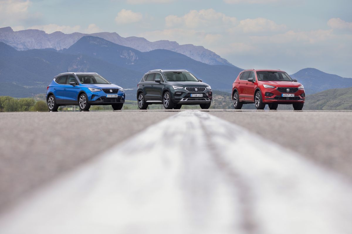 Bezpieczny na co dzień – coraz więcej kierowców SEAT-a w Polsce decyduje się na system Side & Exit Assist