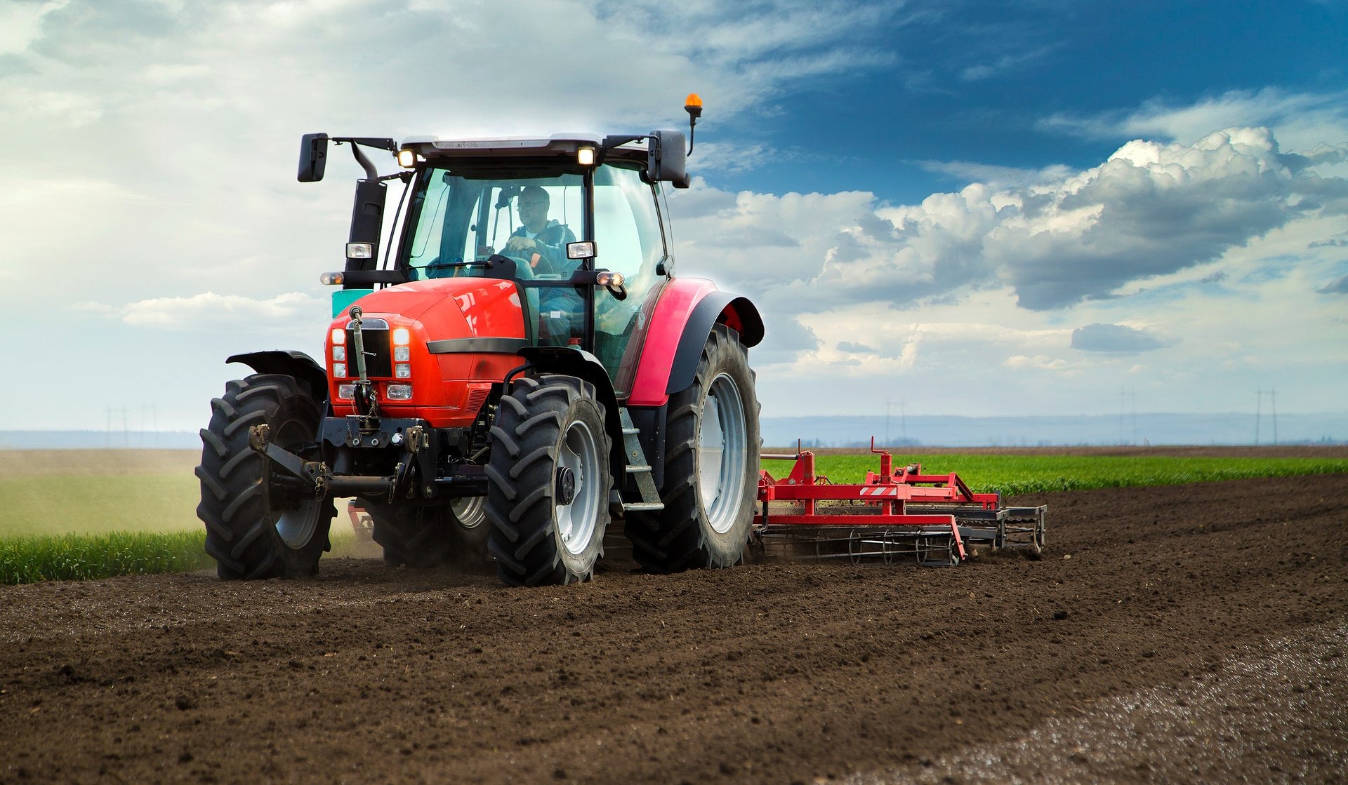 Więcej czasu na polu, mniej w warsztacie – środki smarne Shell dla rolnictwa